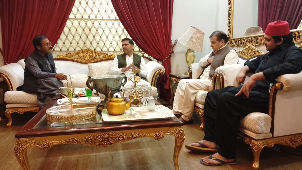 ماڈل ٹاؤن اے بہاولپور میں افطار پارٹی
